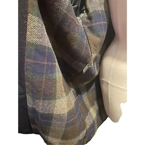 Vintage LL Bean 100% Wool Thinsulate Plaid Lining Mens Navy Coat Size M Tall USA - Picture 5 of 12